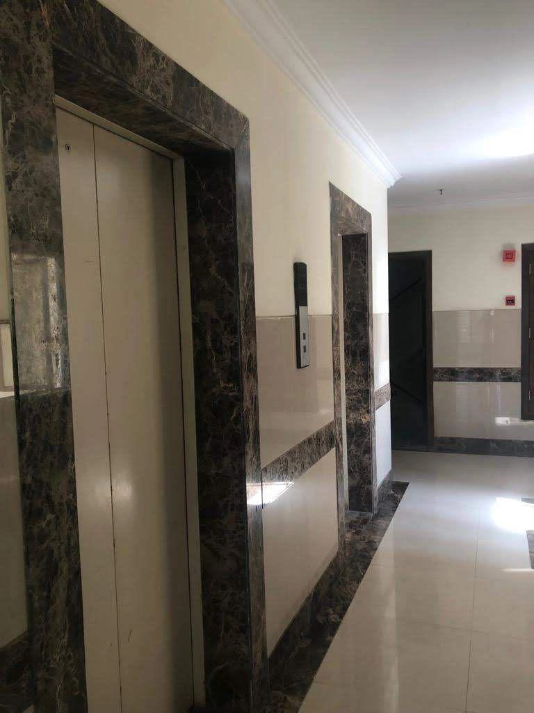 2 BHK Flat for Rent in Raheja Tipco Heights, Malad East